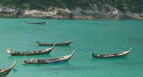 Boats at Rai Island